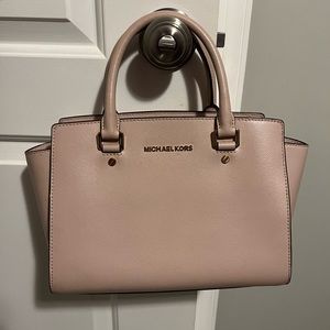 Michael Kors Purse & Wallet set